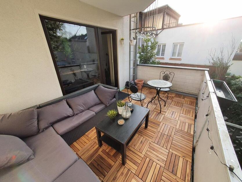 Möblierte Maisonette-Wohnung Bonn Beuel Untermiete (Dez-Mai)