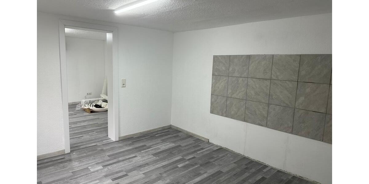 Einfamilienhaus Wiehl - 3 Zimmer, 100 m&sup2;, 1.000&euro; | Angebot:26515215