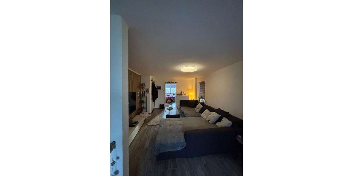 Etagenwohnung Püttlingen - 2 Zimmer, 50 m&sup2;, 450&euro; | Angebot:27257232