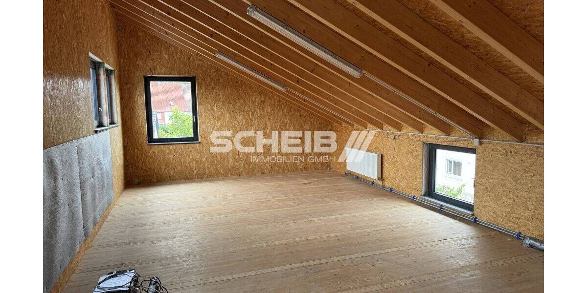 Großraumbüro oder Seminarraum im 2. Obergeschoss zimmer