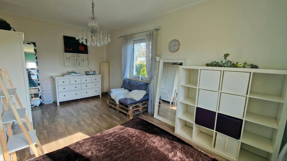 Villa Kleinmachnow - 6 Zimmer, 182 m&sup2;, 2.500&euro; | Angebot:26554802