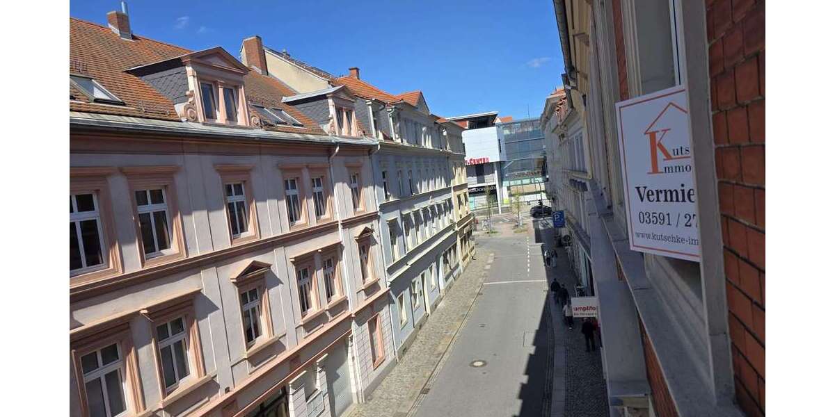 Etagenwohnung Bautzen - 3.5 Zimmer, 121 m&sup2;, 600&euro; | Angebot:26115326