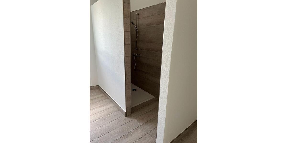 Etagenwohnung Neuental - 2 Zimmer, 109 m&sup2;, 1.100&euro; | Angebot:25548913
