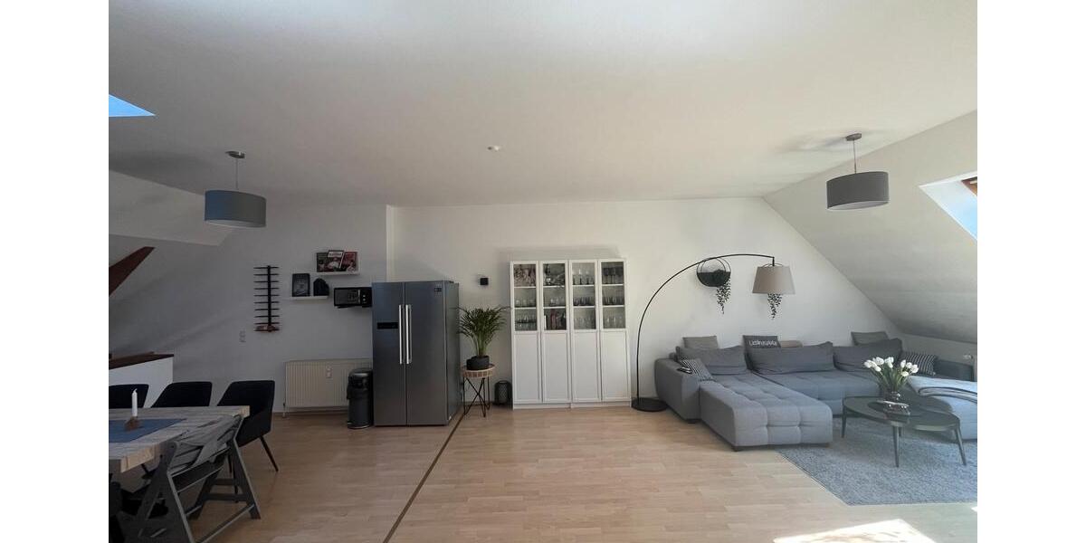 Etagenwohnung Celle Bostel - 2.5 Zimmer, 115 m&sup2;, 975&euro; | Angebot:26031901