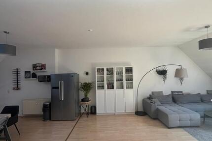 Wohnung Celle Bostel - 2.5 Zimmer, 115 m&sup2;, 975&euro; | Angebot:26031901