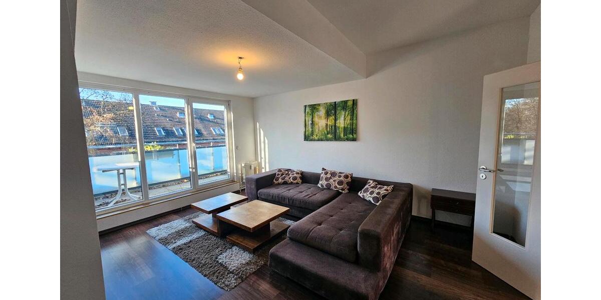 Dachgeschoßwohnung Hamburg Wandsbek - 2 Zimmer, 62 m&sup2;, 1.470&euro; | Angebot:26047385