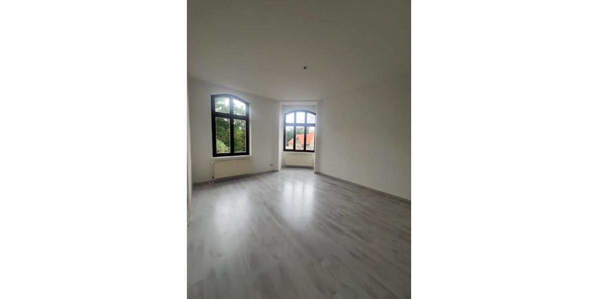 Etagenwohnung Staßfurt - 5 Zimmer, 108 m&sup2;, 575&euro; | Angebot:22253955