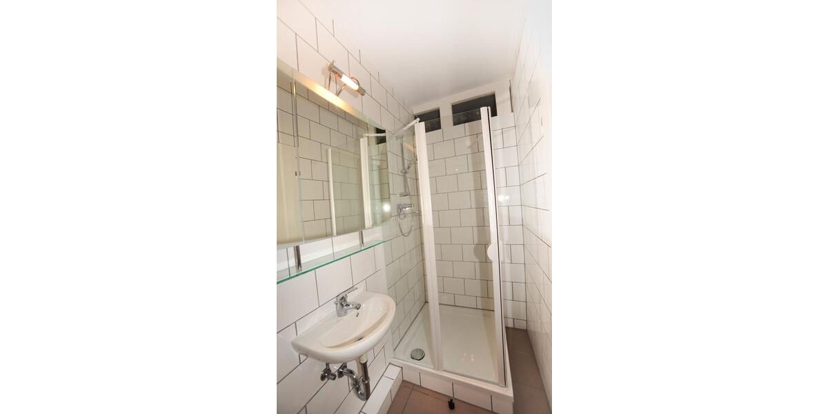 Wohnen auf Zeit Wolfsburg - 1 Zimmer, 12 m&sup2;, 350&euro; | Angebot:25108205