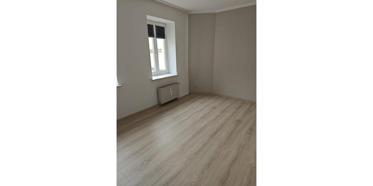 Etagenwohnung Gröningen - 3 Zimmer, 75 m&sup2;, 429&euro; | Angebot:25805156