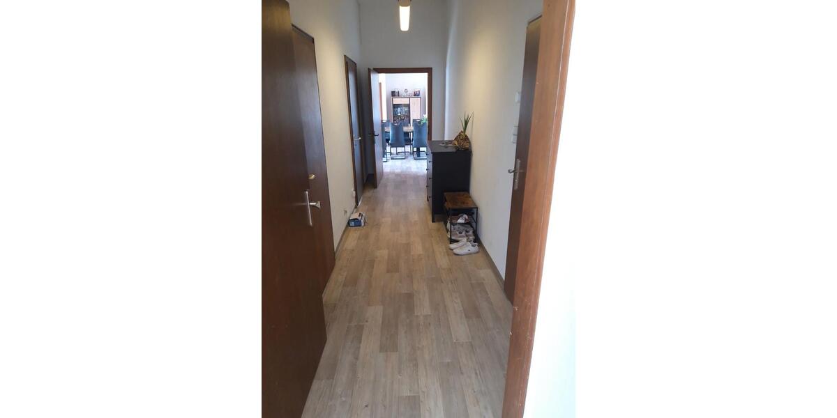 Etagenwohnung Hude (Oldenburg) - 3 Zimmer, 102 m&sup2;, 810&euro; | Angebot:26049235