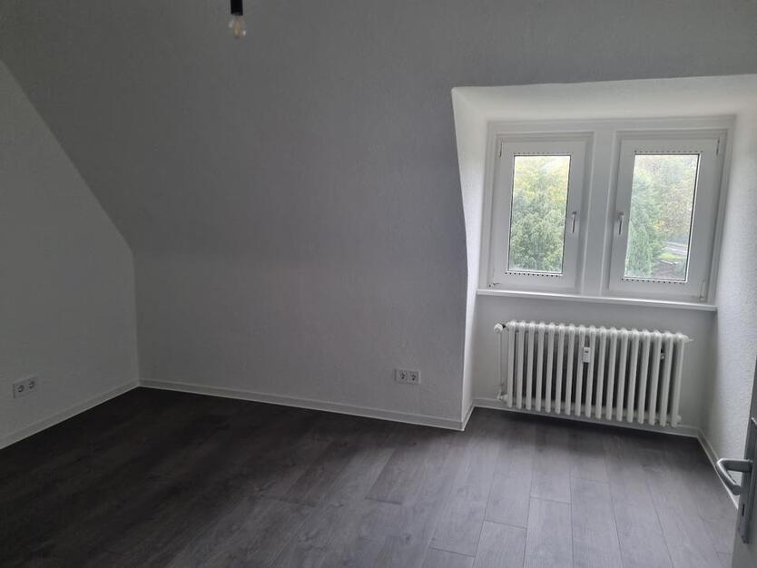 Gemütliche Wohnung im Dachgeschoss zimmer