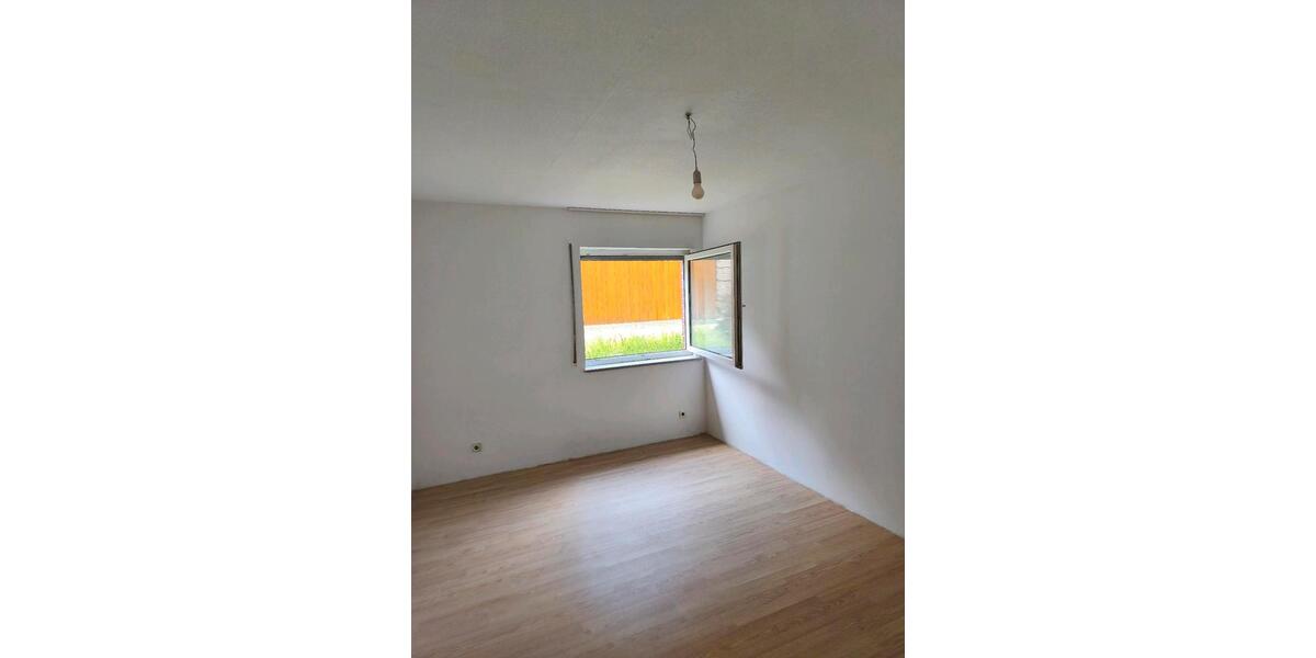 Erdgeschoßwohnung Waldbröl - 3 Zimmer, 70 m&sup2;, 700&euro; | Angebot:26414561
