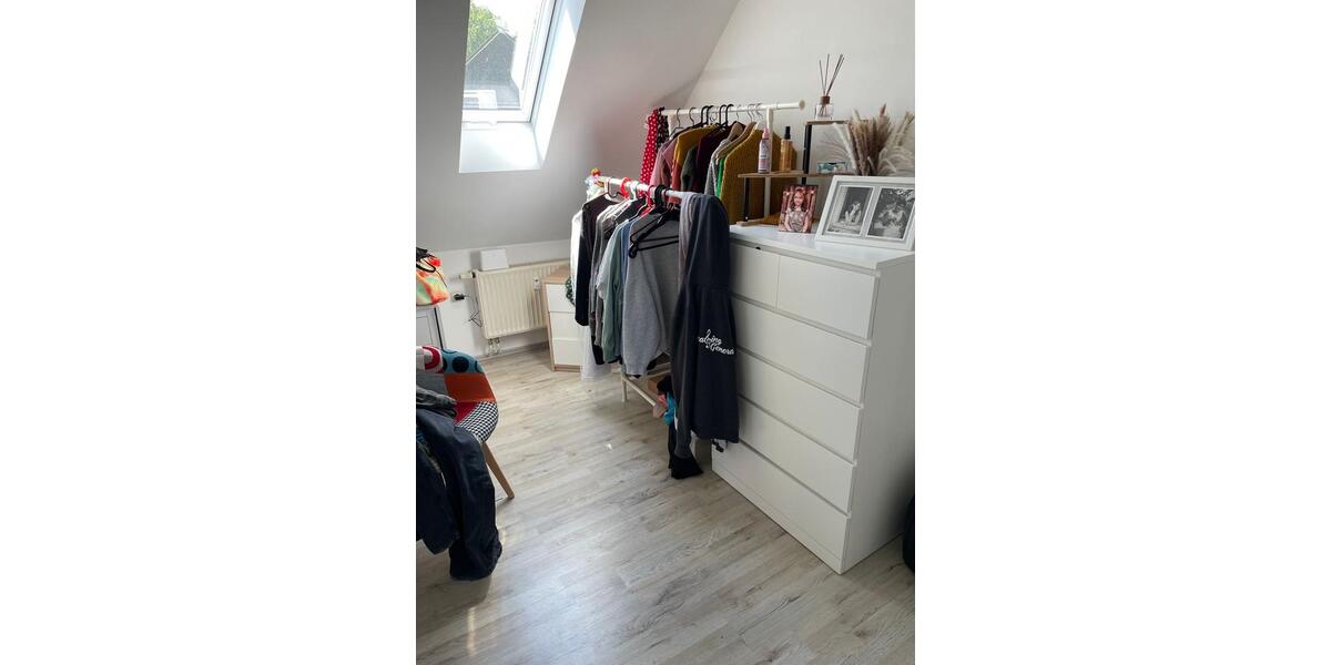 Dachgeschoßwohnung Wenden - 3 Zimmer, 70 m&sup2;, 950&euro; | Angebot:26476702