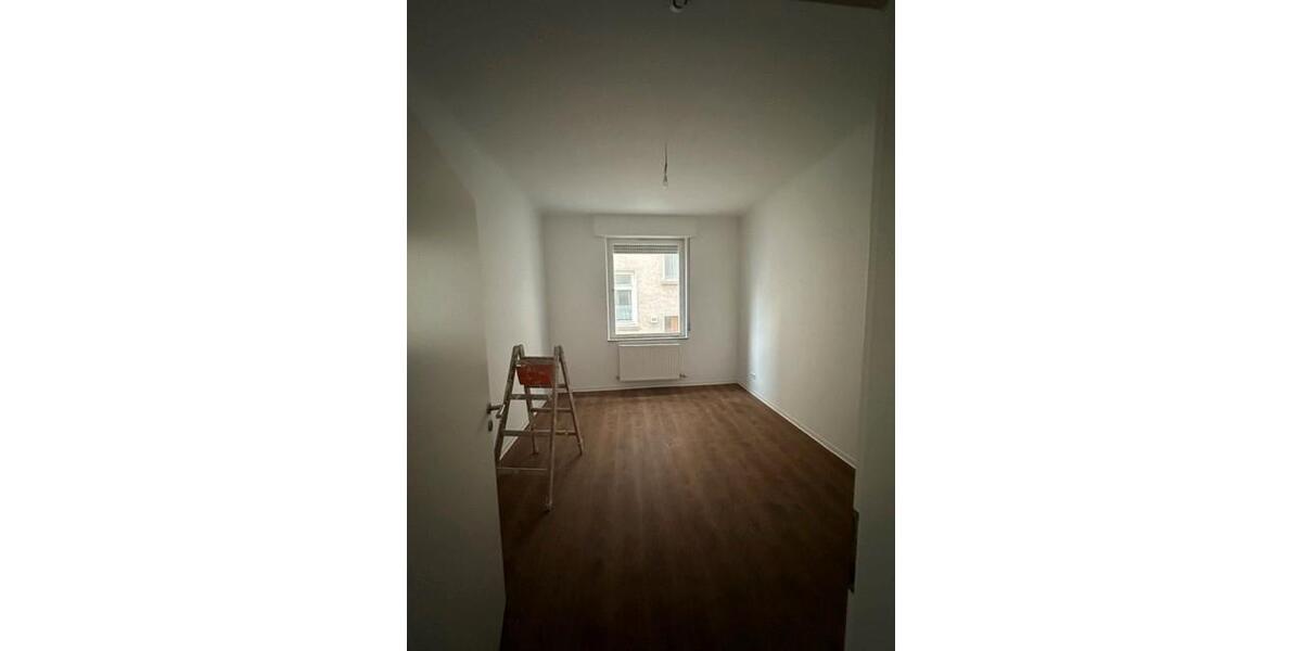 Etagenwohnung Esslingen am Neckar - 3 Zimmer, 65 m&sup2;, 669&euro; | Angebot:25126322