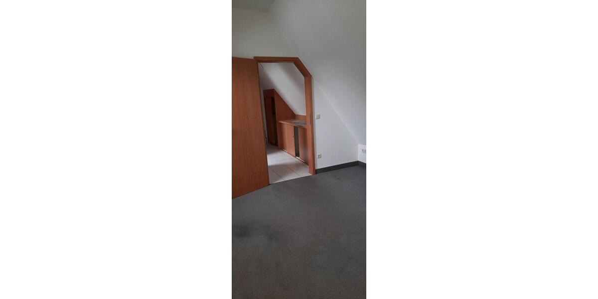 Dachgeschoßwohnung Neuenhaus - 1 Zimmer, 25 m&sup2;, 175&euro; | Angebot:26490721