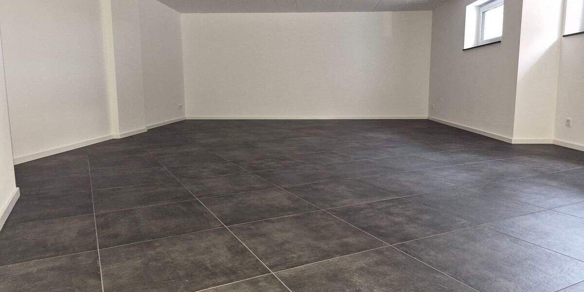 Etagenwohnung Frechen - 4 Zimmer, 205 m&sup2;, 4.540&euro; | Angebot:24820662