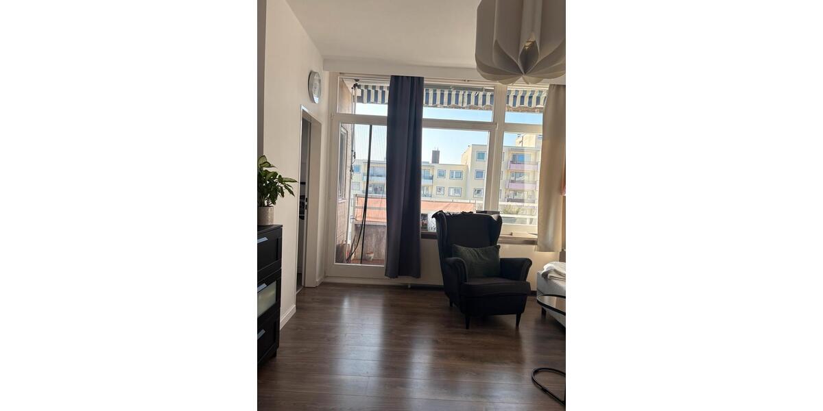 Dachgeschoßwohnung Frankfurt am Main Bornheim - 1 Zimmer, 30 m&sup2;, 836&euro; | Angebot:25118019