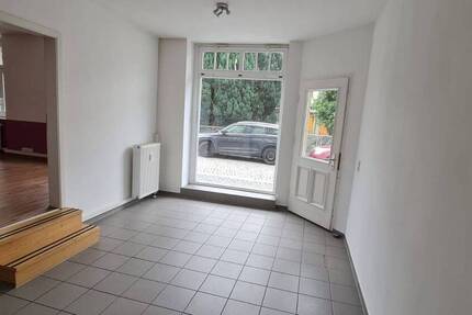 SOFORT VERFÜGBAR! Gewerbe 127m² | Denkmal-saniert | Lauflage Radeberg | 2 Parkplätze | Sep.-Raum 52m² 3 zimmer