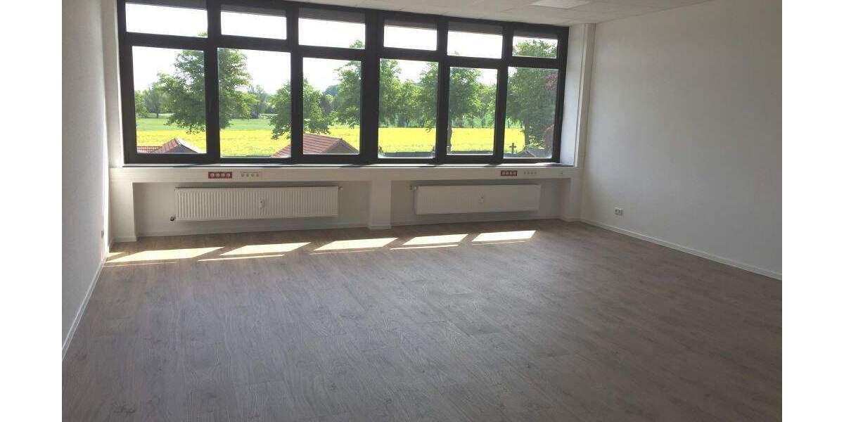 Gewerbeobjekt Anröchte - 1 Zimmer, 357&euro; | Angebot:25736522