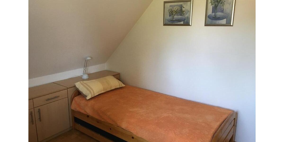Dachgeschoßwohnung Osloß - 2 Zimmer, 73 m&sup2;, 675&euro; | Angebot:25632480