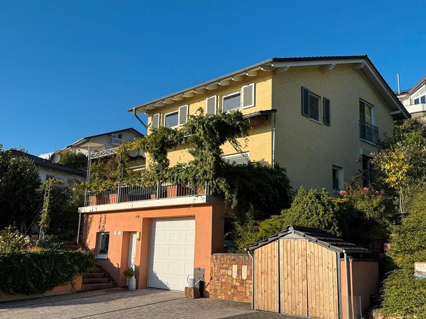 Traumhaftes Eigenheim mit fantastischem Blick und großem Garten zimmer