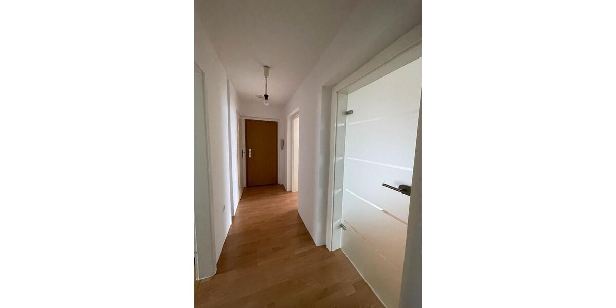 Etagenwohnung Crimmitschau - 3 Zimmer, 55 m&sup2;, 350&euro; | Angebot:26228098