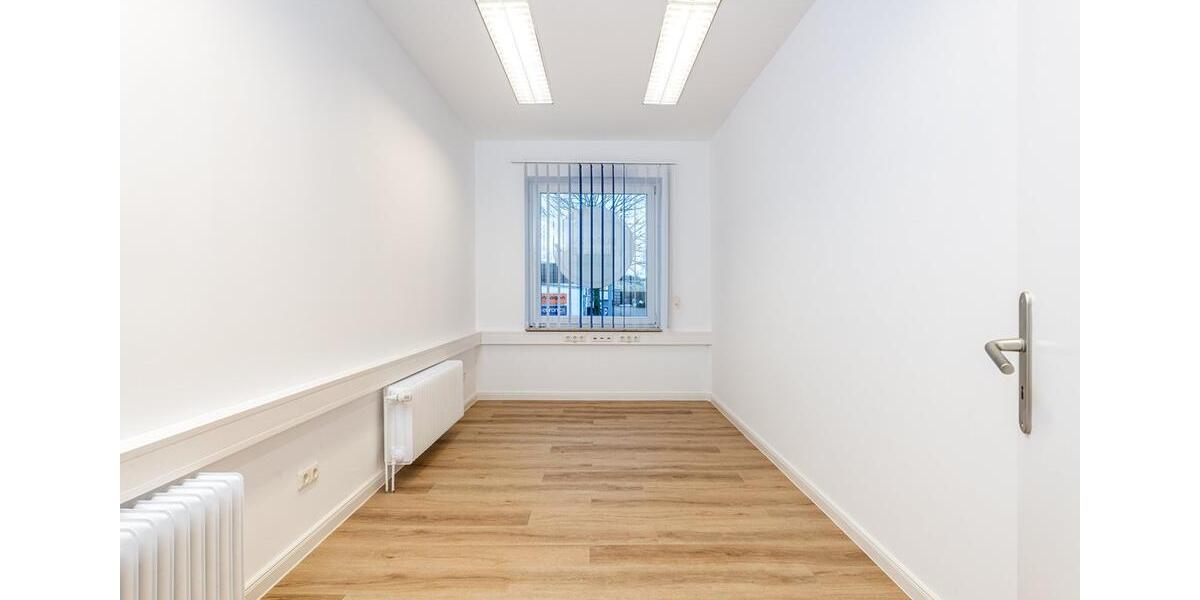 Gewerbeobjekt Reinbek - 1.599&euro; | Angebot:24001992