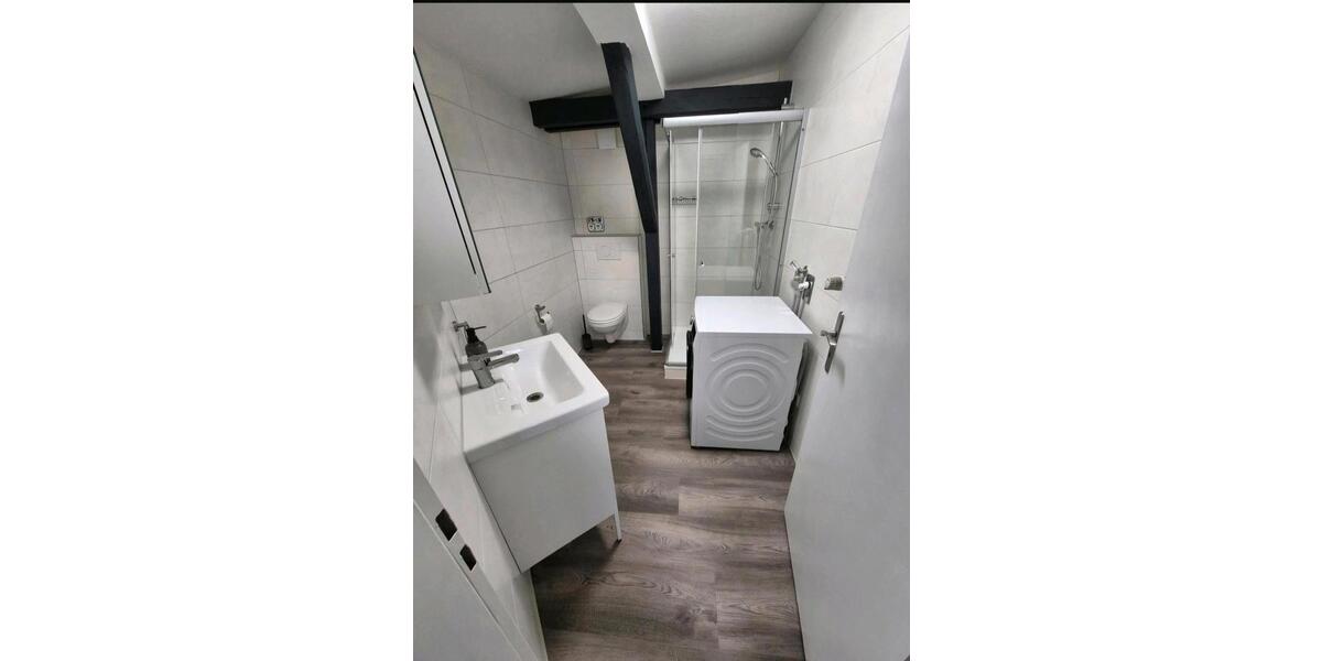 Wohnen auf Zeit Bremerhaven Mitte - 1 Zimmer, 19 m&sup2;, 550&euro; | Angebot:26348084