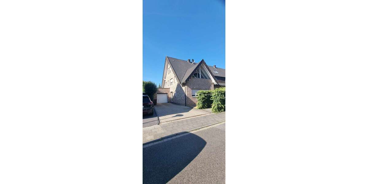 Etagenwohnung Willich Hoxhöfe - 3 Zimmer, 88 m&sup2;, 821&euro; | Angebot:27245019