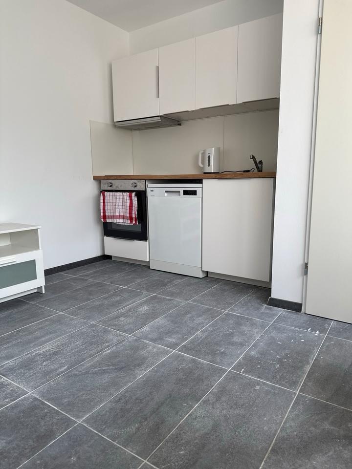 WG Zimmer in Wiblingen sofort flexibel zu vermieten