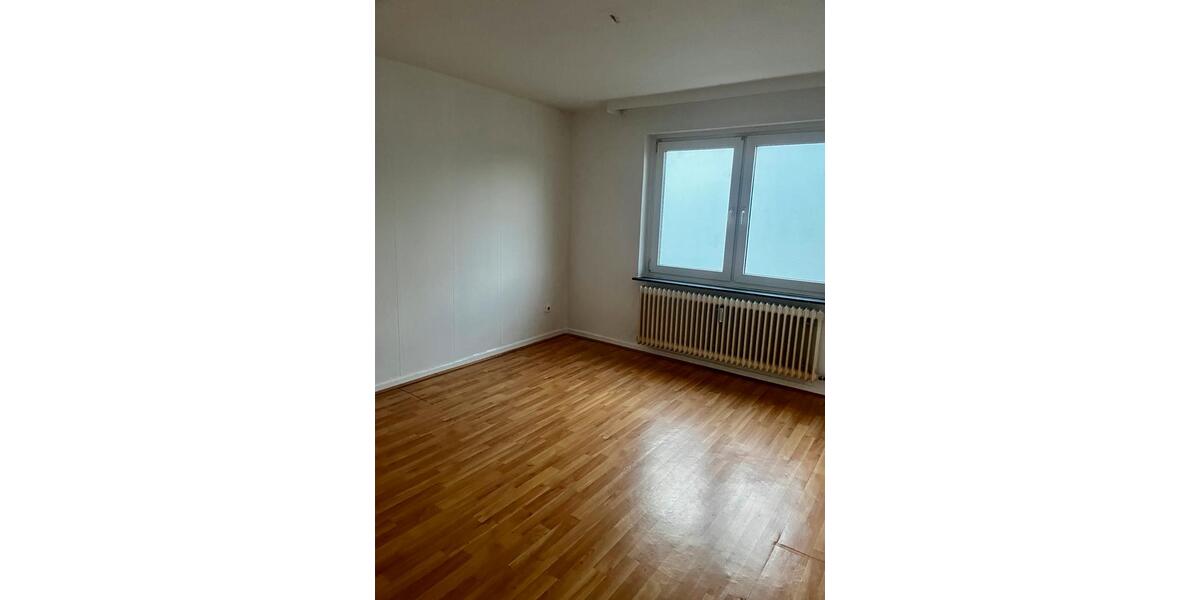 Hochparterre Osnabrück - 3 Zimmer, 65 m&sup2;, 800&euro; | Angebot:26463768