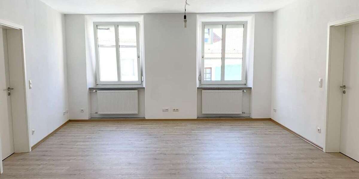 Etagenwohnung Straubung Kagers - 4 Zimmer, 84 m&sup2;, 820&euro; | Angebot:26071425