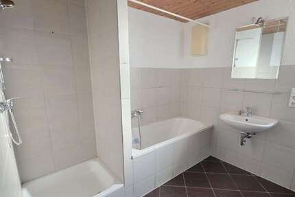 Wohnung zum Mieten in Pforzheim 750 € 67.67 m² 2 zimmer