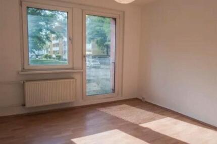 Wohnen auf Zeit Potsdam - 3 Zimmer, 14 m&sup2;, 490&euro; | Angebot:24897440