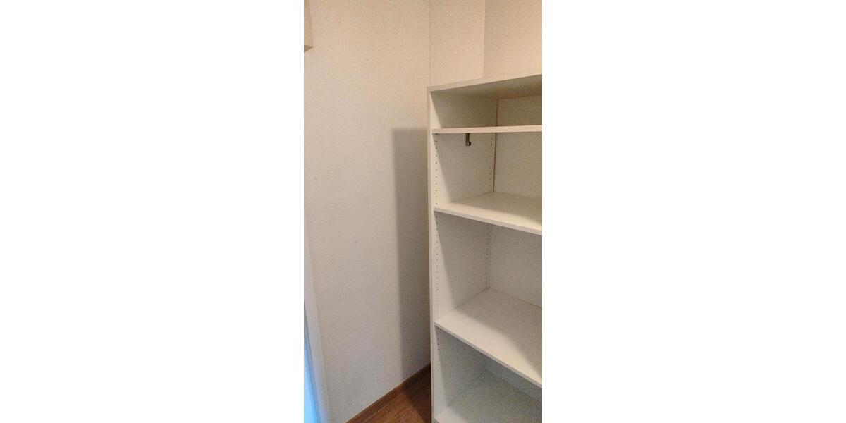Etagenwohnung Kiel Neumühlen-Dietrichsdorf - 1 Zimmer, 36 m&sup2;, 670&euro; | Angebot:26606921