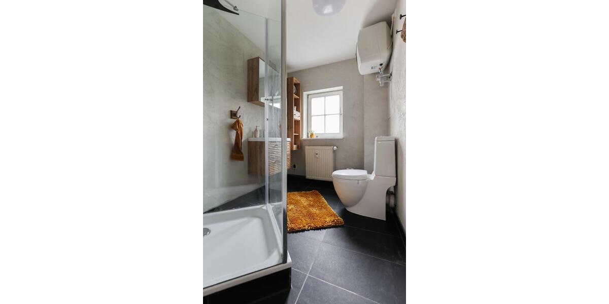 Etagenwohnung Erfurt - 1 Zimmer, 38 m&sup2;, 1.000&euro; | Angebot:24326981