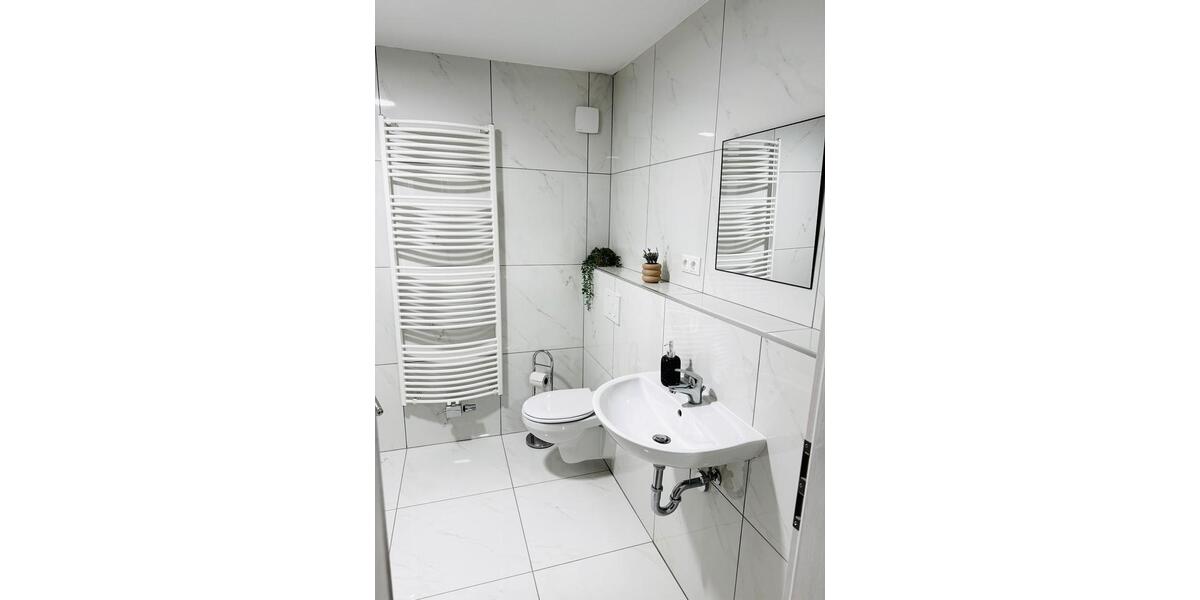 Wohnen auf Zeit Kitzingen - 5 Zimmer, 130 m&sup2;, 20&euro; | Angebot:25722306