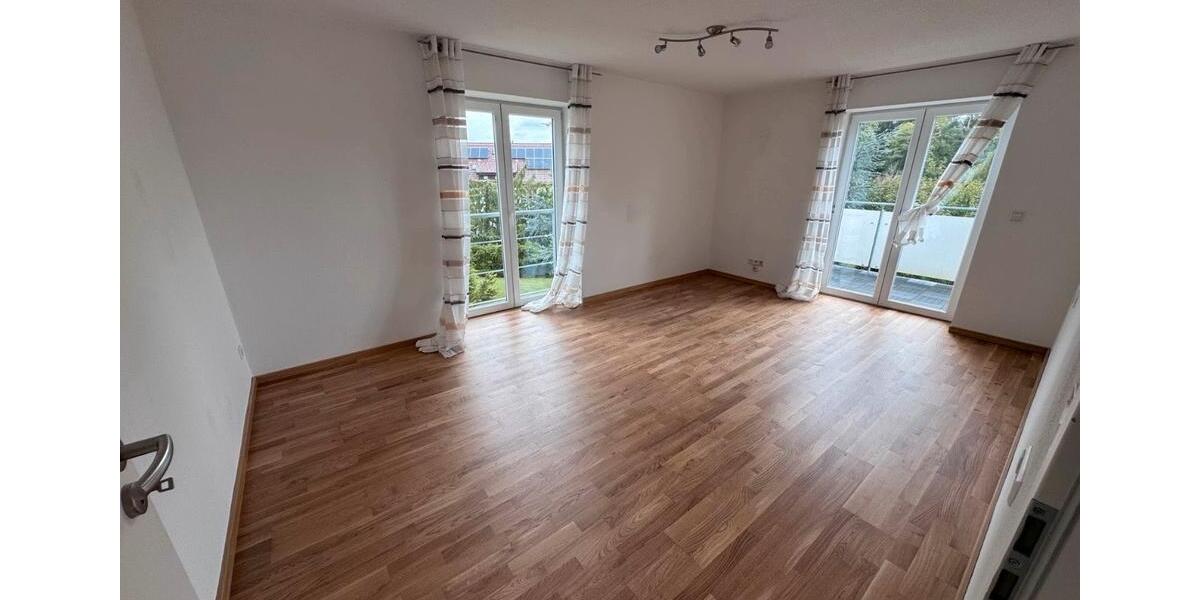 Etagenwohnung Wangen im Allgäu - 3 Zimmer, 89 m&sup2;, 1.225&euro; | Angebot:26238415