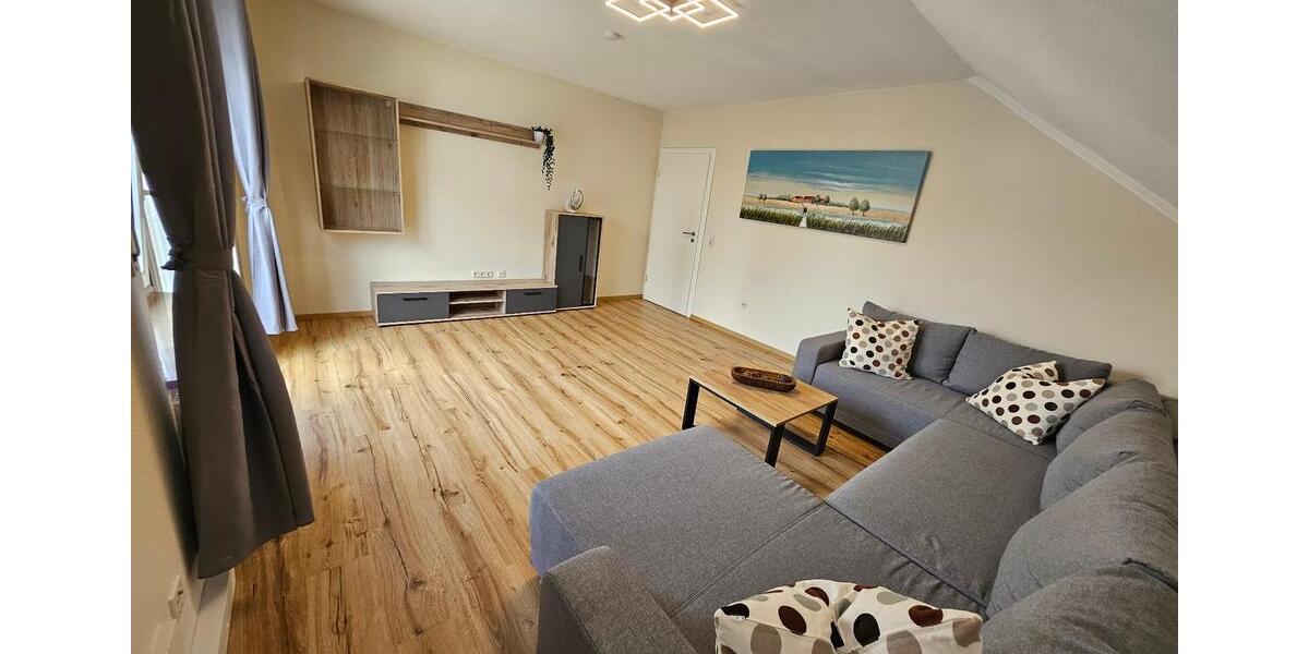 Dachgeschoßwohnung Ansbach - 2 Zimmer, 70 m&sup2;, 950&euro; | Angebot:25948028