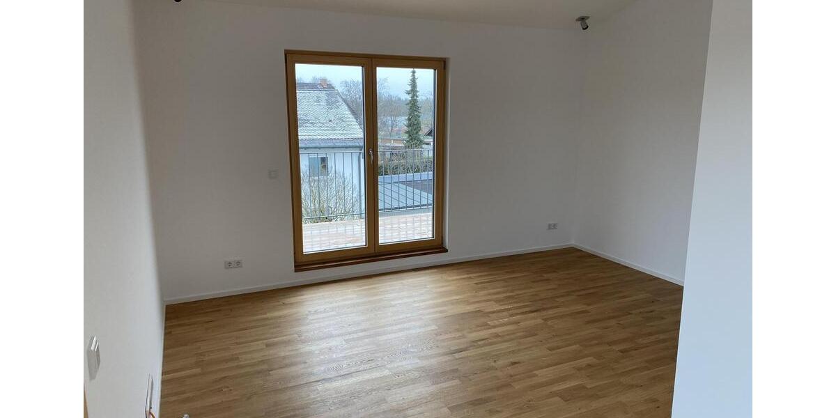 Einfamilienhaus München Trudering - 3 Zimmer, 86 m&sup2;, 2.160&euro; | Angebot:25271779