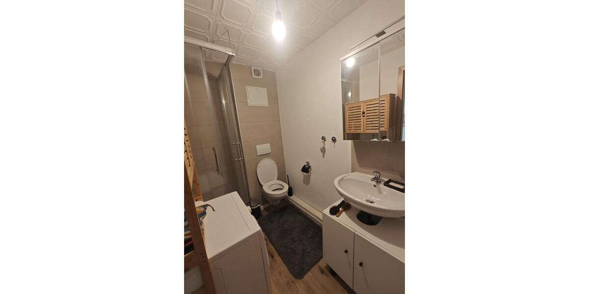 Erdgeschoßwohnung Neubrunn - 6 Zimmer, 120 m&sup2;, 960&euro; | Angebot:26006492