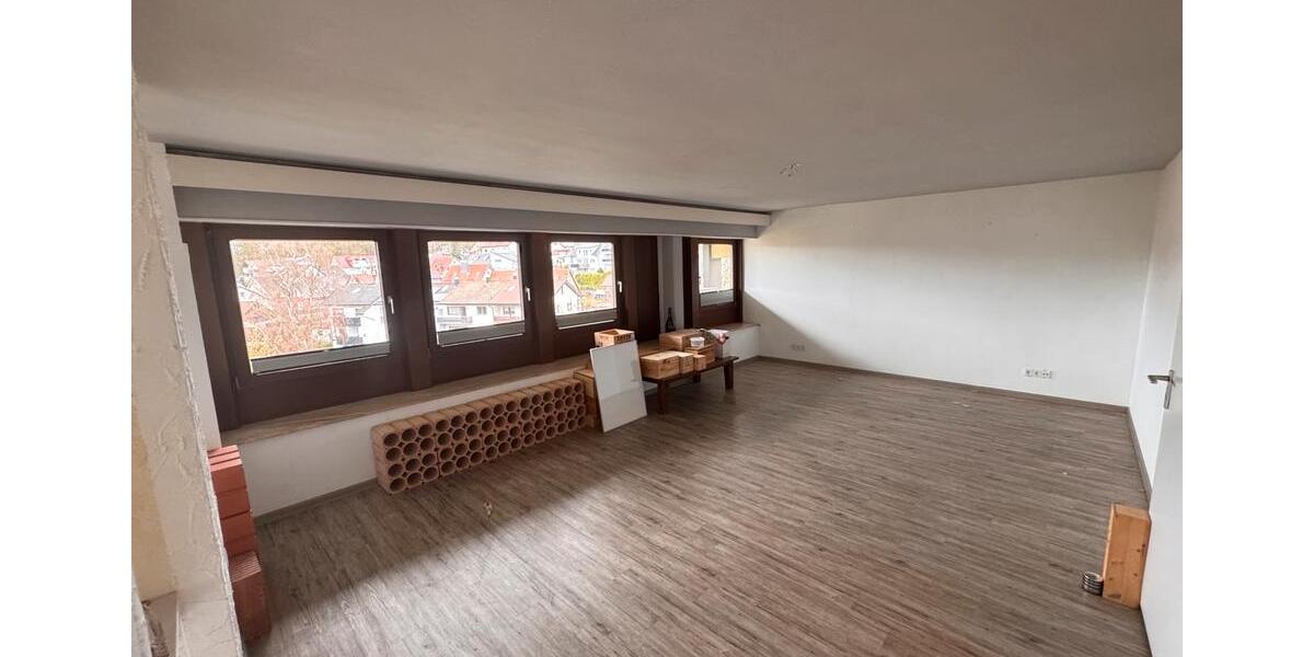 Maisonettenwohnung Waldbronn - 8 Zimmer, 273 m&sup2;, 1.500&euro; | Angebot:26505604