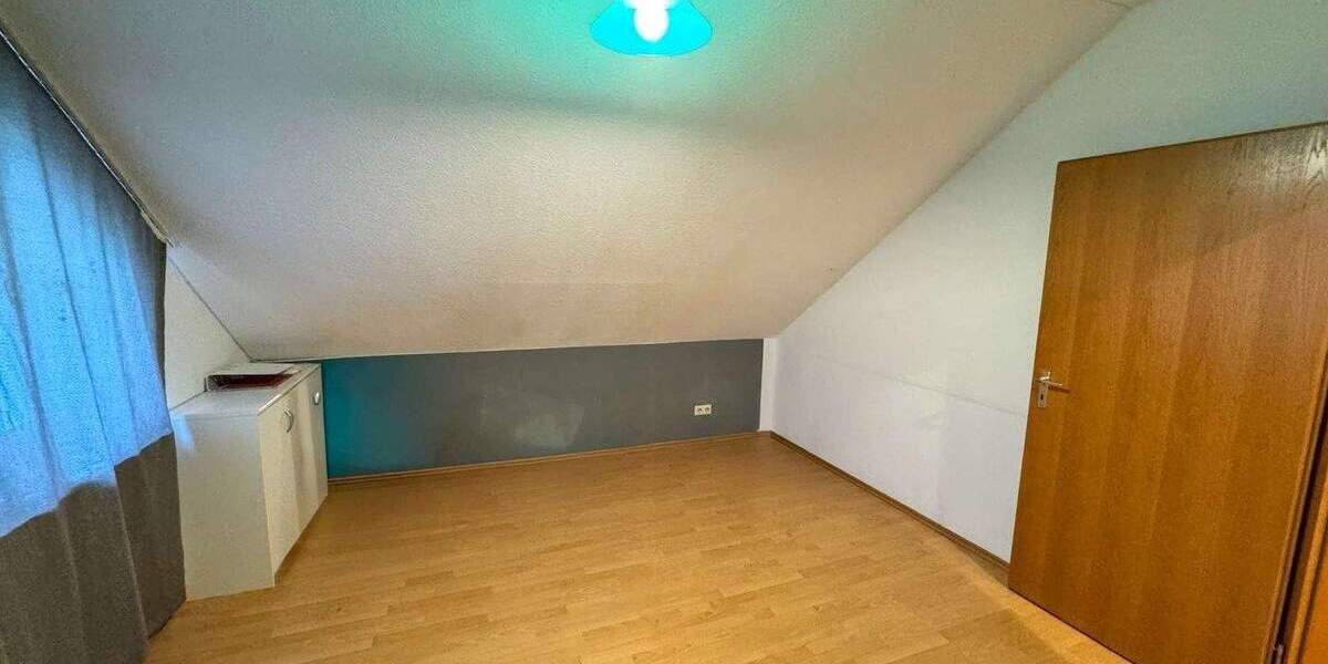 Etagenwohnung Philippsburg - 3 Zimmer, 63 m&sup2;, 750&euro; | Angebot:25747629