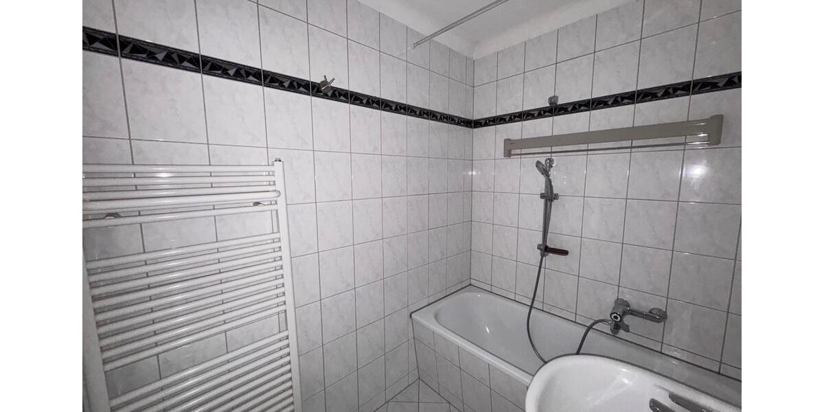 Etagenwohnung Weimar - 3 Zimmer, 67 m&sup2;, 750&euro; | Angebot:25131224