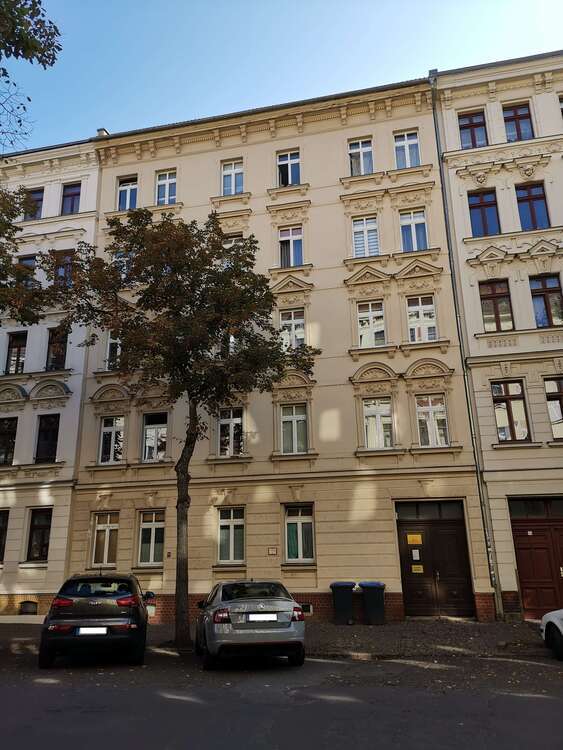Wohnung zum Mieten in Leipzig 230 € 25.68 m² 1 zimmer
