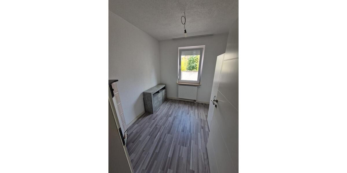 Erdgeschoßwohnung Bad Saulgau - 3 Zimmer, 60 m&sup2;, 900&euro; | Angebot:25407141