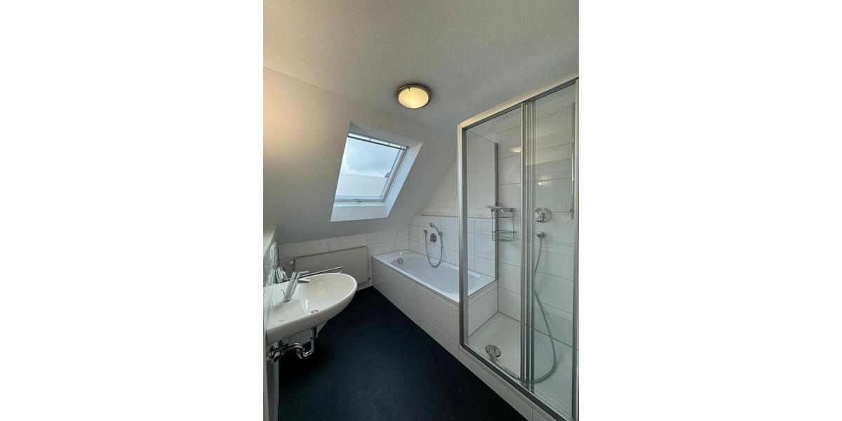 Maisonettenwohnung Filderstadt - 4.5 Zimmer, 130 m&sup2;, 1.690&euro; | Angebot:26454710