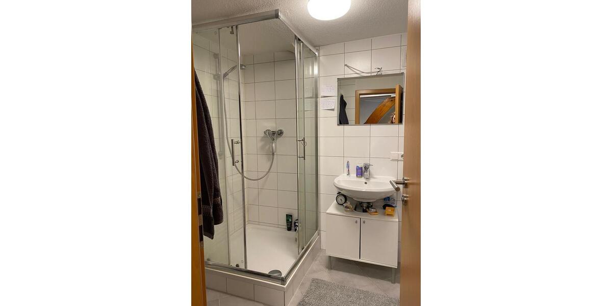 Wohnen auf Zeit Reutlingen - 1 Zimmer, 12 m&sup2;, 500&euro; | Angebot:26671236