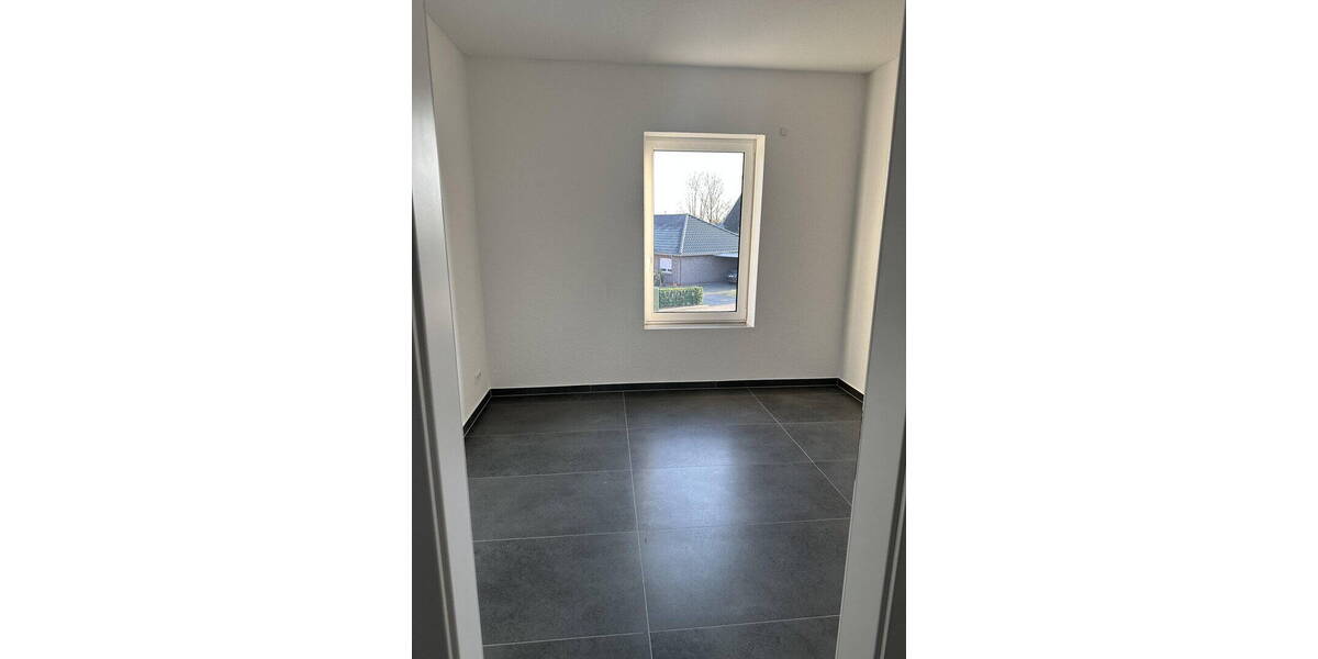Etagenwohnung Barßel - 5 Zimmer, 92 m&sup2;, 900&euro; | Angebot:25984373