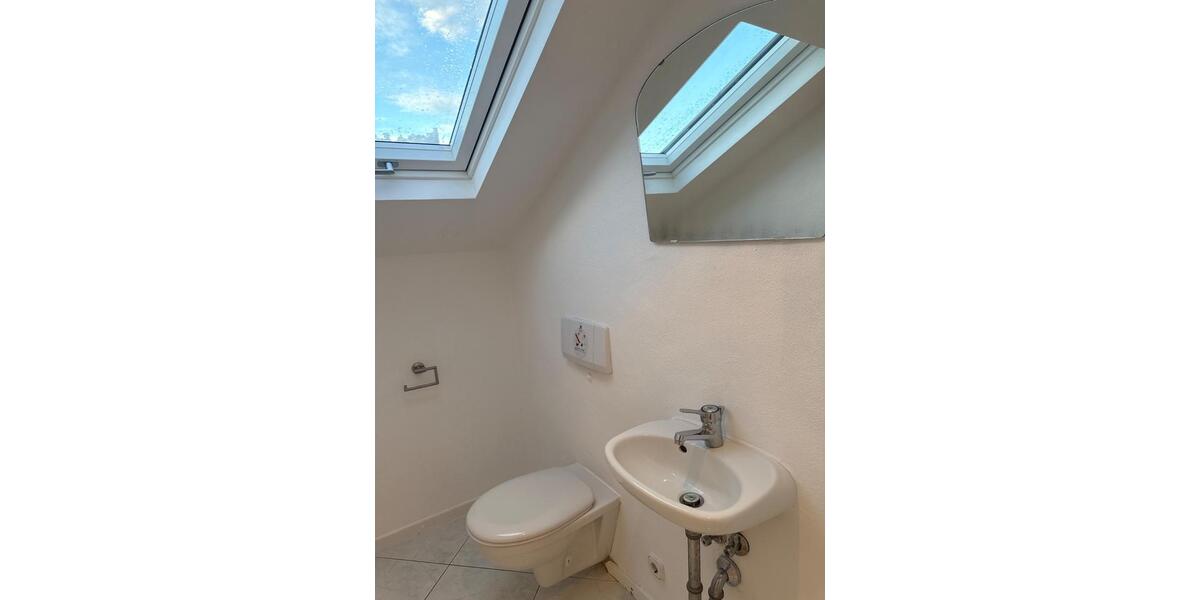 3-Zimmer-Dachgeschosswohnung in Murnau – renoviert 3 zimmer